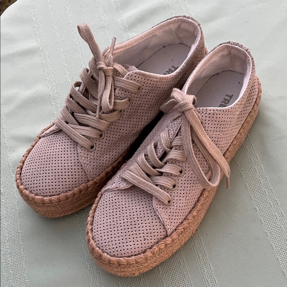 Women’s Blush Tan  Platform Espadrille Sneakers size 5